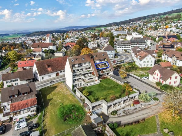 Immobilie in Oberrohrdorf - Charmante 3.5-Zimmer-Wohnung mit Terrasse in Oberrohrdorf - Bild 0