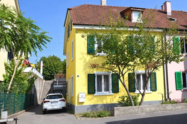 Immobilie in Birsfelden - 5.5 Zi.-Doppel-EFH mit Ateliergebäude & Werkstatt - Bild 0