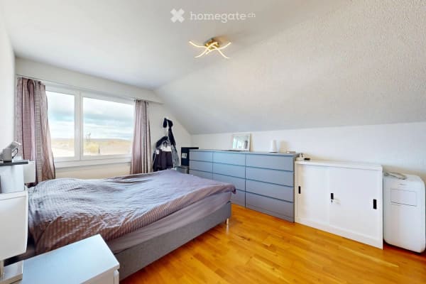 Immobilie in Bättwil - Attraktive 4.5 Zimmer Dachwohnung mit Balkon und Weitsicht - Bild 6