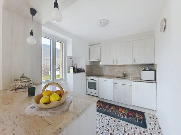 Immobilie in Grône - Pramagnon, maison familiale de 230m2 avec pelouse et places de parc extÃ©rieures - Bild 4