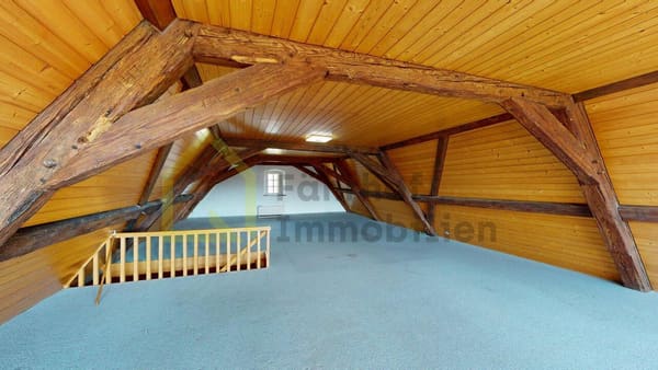 Immobilie in Neuendorf - Grosse Maisonette-Wohnung mit Schlossfeeling - Bild 2