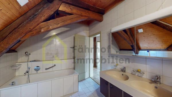 Immobilie in Neuendorf - Grosse Maisonette-Wohnung mit Schlossfeeling - Bild 6