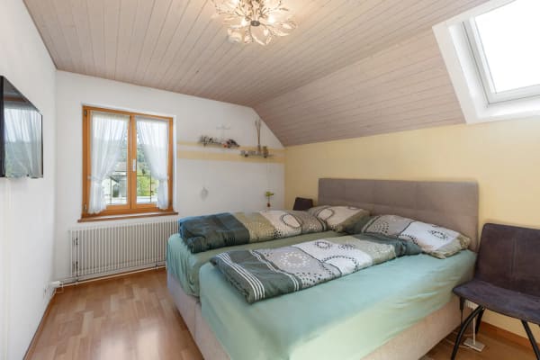 Immobilie in Grafstal - Ein Haus mit Geschichte: Grosszügiges 6.5-EFH mit schönem Wintergarten - Bild 11