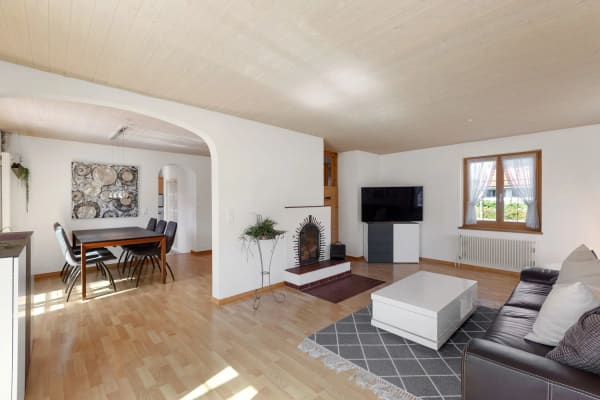 Immobilie in Grafstal - Ein Haus mit Geschichte: Grosszügiges 6.5-EFH mit schönem Wintergarten - Bild 7