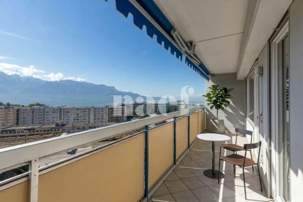 Immobilie in Corsier-sur-vevey - Appartement 4.5 pièces avec vue sur le lac et deux grands balcons à vendre à Corsier-sur-Vevey - Bild 0