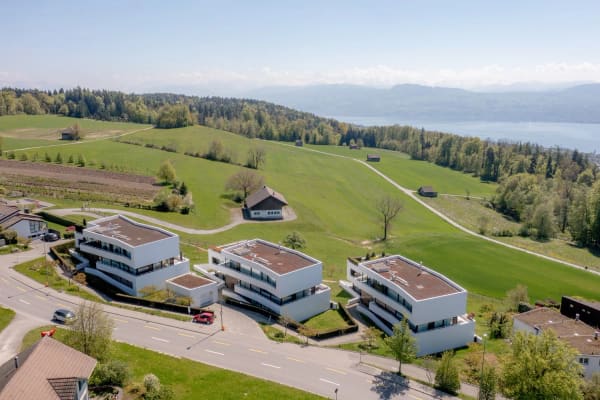 Immobilie in Uetikon Am See - Hochwertige 3.5-Zi-Wohnung mit Panorama-Sicht in Uetikon am See - Bild 11