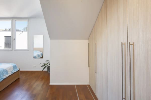 Immobilie in Tuggen - Charmante 4.5 Zimmer-Dachwohnung - Bild 6