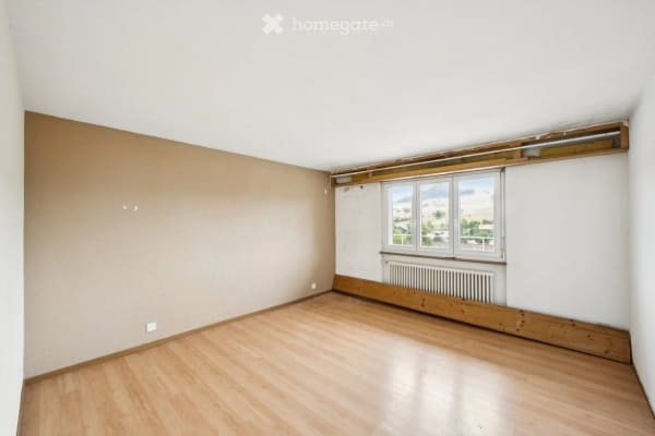 Immobilie in Wil Ag - Panoramalage mit viel Potenzial, zwei Wohnungen und grosse Terrasse - Bild 5