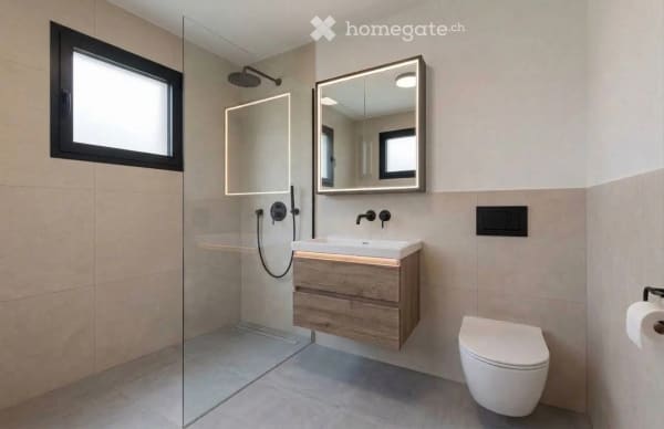 Immobilie in Meggen - Neu sanierte 4.5 Zimmer Wohnung in Meggen, Bankengeprüft! - Bild 1