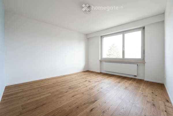 Immobilie in Meggen - Neu sanierte 4.5 Zimmer Wohnung in Meggen, Bankengeprüft! - Bild 3