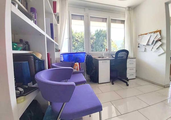Immobilie in Melide - Helle 2,5-Zi. Wohnung mit Seeblick mit Terrasse und Parkplatz - Bild 14