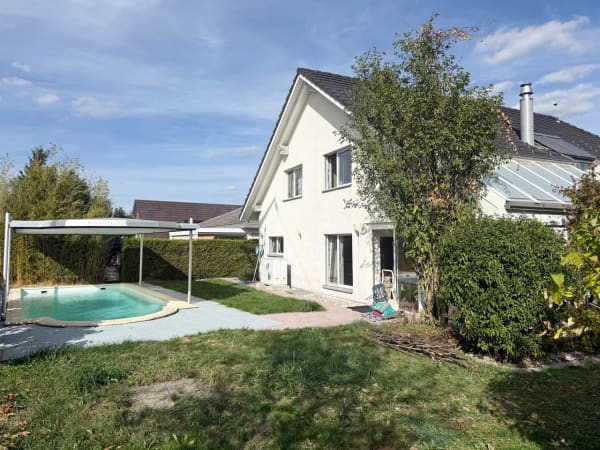 Immobilie in Wittinsburg - Freistehendes EFH mit Swimmingpool, Sauna, Hobbyraum und grosser Garage! - Bild 1