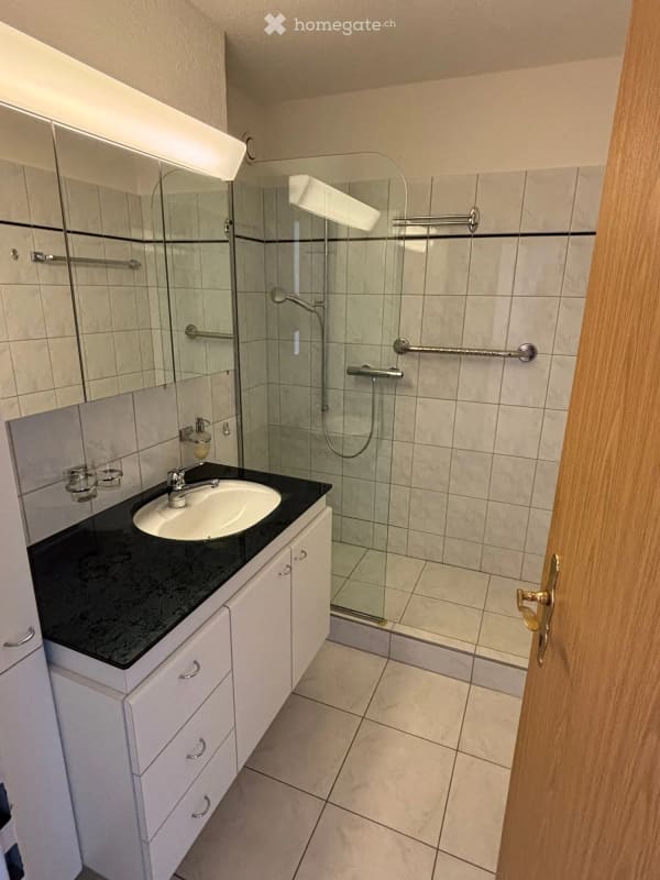 Immobilie in Würenlos - Schöne 3½-Zimmerwohnung mit Balkon in gepflegtem Zustand - Bild 3