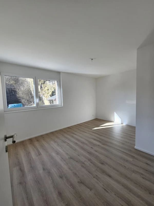 Immobilie in Vuiteboeuf - Appartement de 4.5 piÃ¨ces au 1er Ã©tage - Bild 6
