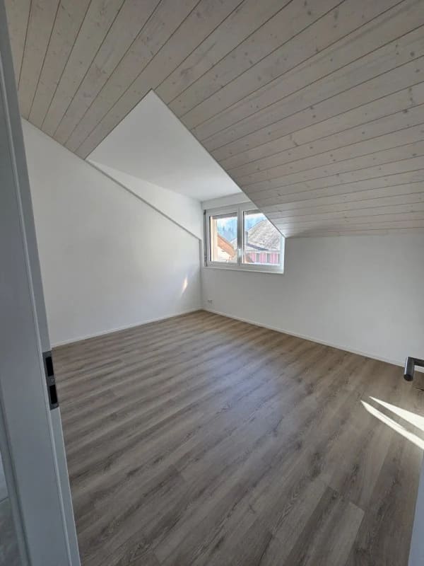 Immobilie in Vuiteboeuf - Magnifique appartement de 4.5 piÃ¨ces - Bild 7