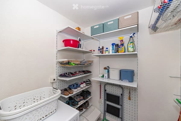 Immobilie in Sarnen - neu renovierte 4Â½-Zimmerwohnung im 1. OG mit zwei Balkonen - Bild 8