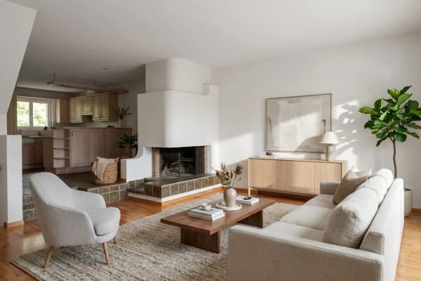 Immobilie in Lindau - Wohnen auf drei Ebenen: Attraktives 6.5-Zimmer-Mittelhaus mit Sauna - Bild 3