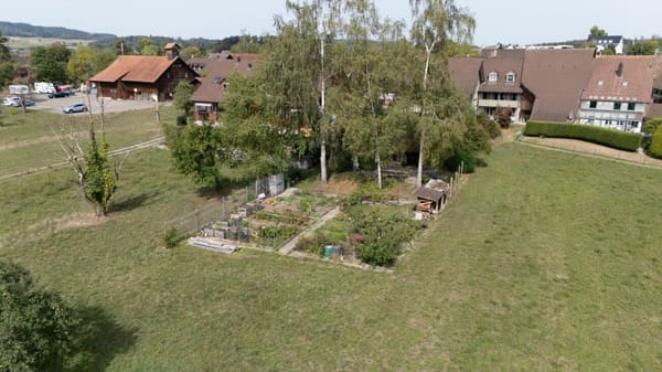 Immobilie in Hettlingen - Charmante 3.5-Zimmer-Dachwohnung mit grosszÃ¼gigem Gartenbereich - Bild 14