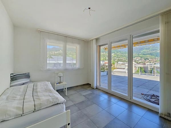 Immobilie in Montreux - Superbe attique de 4 piÃ¨ces avec grande terrasse et vue panoramique - Bild 9