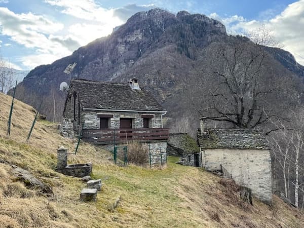 Immobilie in Personico - ðŸŒ² Val dâ€™Ambra: autentico rifugio alpino con vista mozzafiato ðŸ�”ï¸� - Bild 1