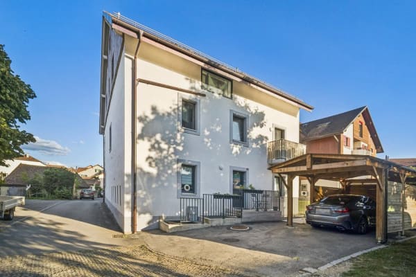 Immobilie in Aclens - Magnifique duplex de 178m2 au coeur du village - Bild 0