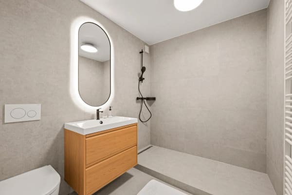 Immobilie in Grens - Villa individuelle rénovée avec vue panoramique à 5 minutes de Nyon - Bild 14
