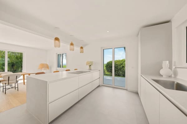 Immobilie in Grens - Villa individuelle rénovée avec vue panoramique à 5 minutes de Nyon - Bild 7