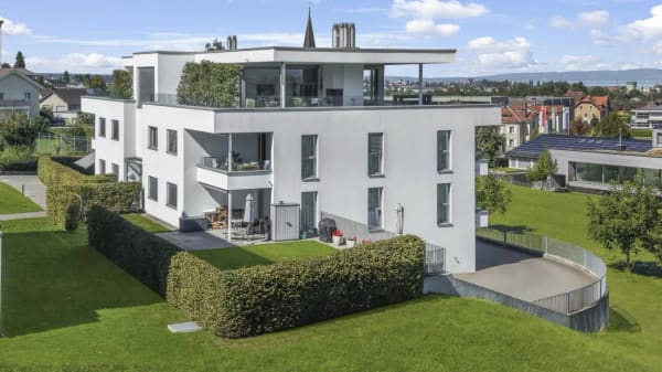 Immobilie in Tübach - Selten in Tübach - 4.5 Zimmer-Whg. mit 220m² Garten, privater Waschküche & Bodenseeblick - Bild 23
