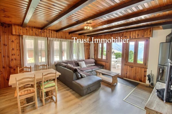 Immobilie in La Tzoumaz - Chalet de 5.5 piÃ¨ces un vÃ©ritable refuge alpin au coeur de La Tzoumaz - Bild 2