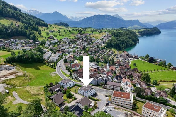 Immobilie in Greppen - Moderne und gepflegte 4.5-Zimmerwohnung mit grosszügiger Sonnenterrasse in Greppen - Bild 0