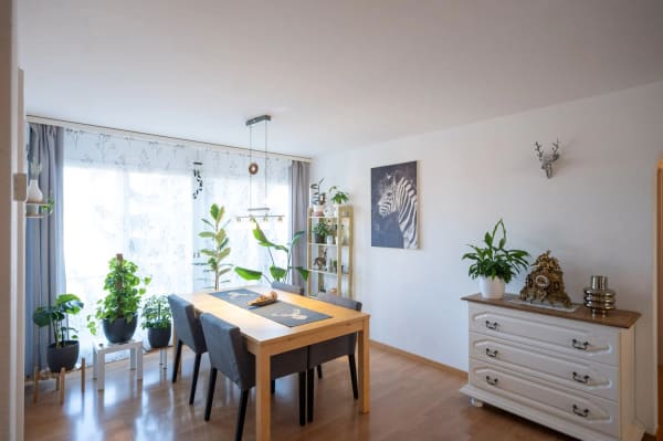 Immobilie in Romanshorn - Schöne 4.5-Zimmer-Wohnung in ruhigem Quartier - Bild 1