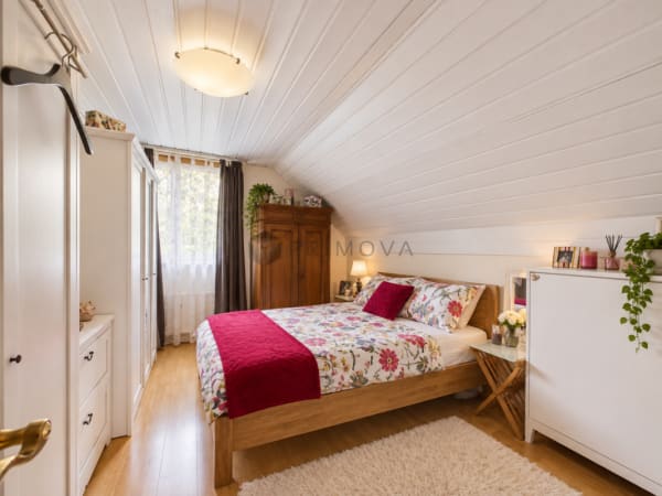 Immobilie in Zeiningen - Besonderes WohngefÃ¼hl! Maisonette mit Galerie und CheminÃ©e - Bild 10