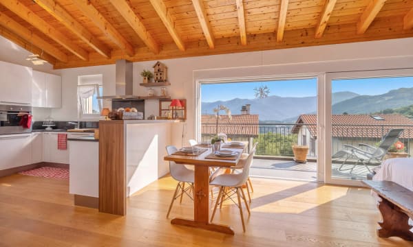Immobilie in Villa Luganese - MODERNO ATTICO DI 3.5 LOCALI CON TERRAZZA A VILLA LUGANESE - Bild 1