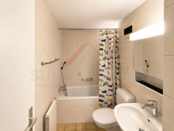 Immobilie in Frutigen - 4.5-Zimmer-Wohnung mit Bergpanorama, zwei Balkonen & Schwedenofen in Frutigen - Bild 13