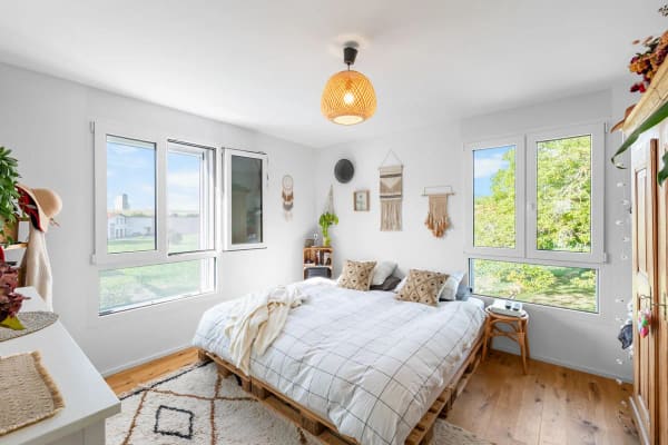 Immobilie in Lentigny - Duplex en attique, luminosité et calme dans un immeuble de 2023 - Bild 7