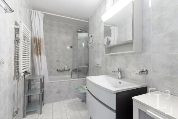 Immobilie in Aubonne - Maison familiale de 5.5 pièces avec jardin - Bild 10