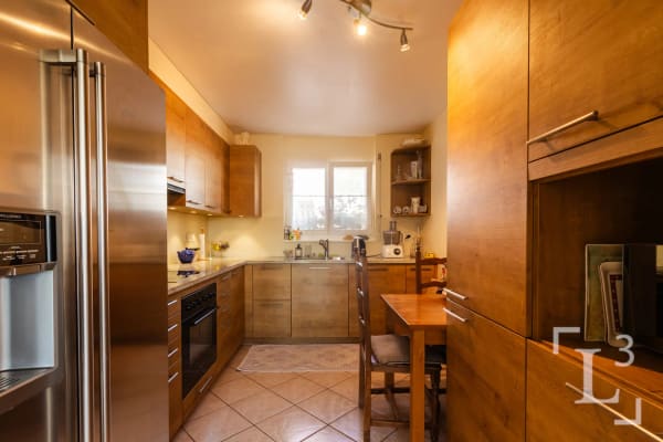 Immobilie in Aubonne - Maison familiale de 5.5 pièces avec jardin - Bild 6