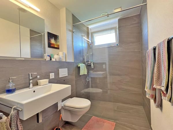 Immobilie in Utzenstorf - Modernes Wohnen mit Minergie-Komfort, grosszügigem Grundriss und idealer Lage - Bild 6