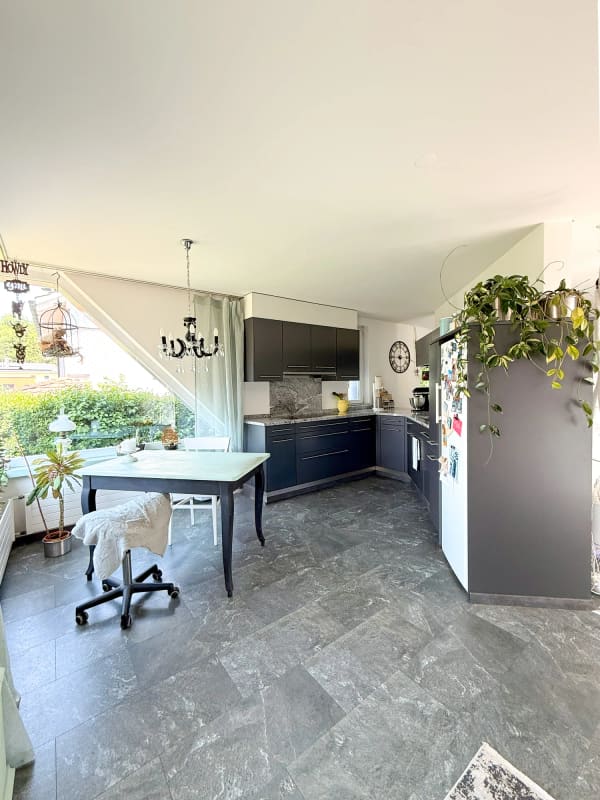 Immobilie in Henau - Markantes 5.5-Zimmer-Einfamilienhaus mit Garage - Bild 3