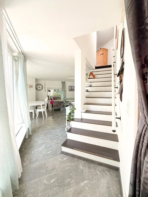 Immobilie in Henau - Markantes 5.5-Zimmer-Einfamilienhaus mit Garage - Bild 4