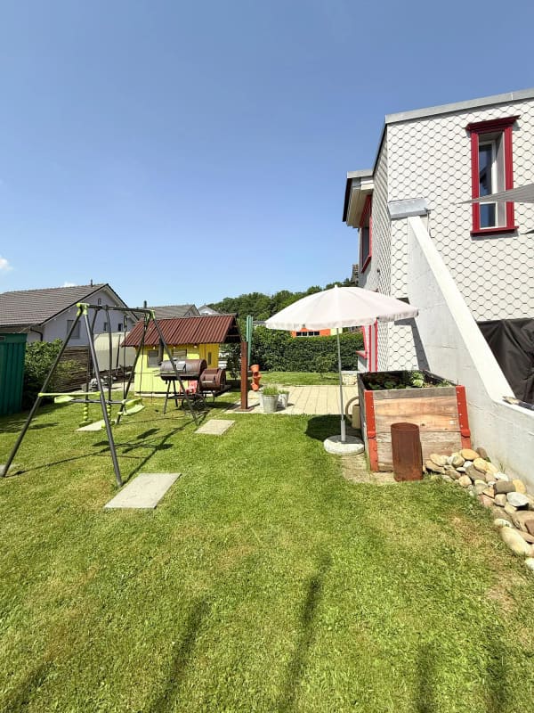 Immobilie in Henau - Markantes 5.5-Zimmer-Einfamilienhaus mit Garage - Bild 8