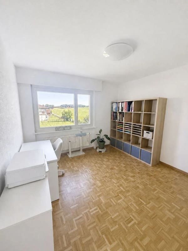 Immobilie in Tentlingen - Appartement de 4,5 pces rÃ©cemment rÃ©novÃ© - Bild 4