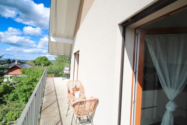 Immobilie in Carrouge Vd - TrÃ¨s beau 3.5 PiÃ¨ces avec grand balcon et magnifique vue campagne - Bild 1