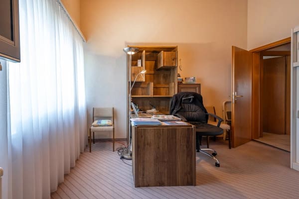 Immobilie in Niederuzwil - GrosszÃ¼gige 4.5-Zimmer-Dachwohnung in Niederuzwil - Bild 14