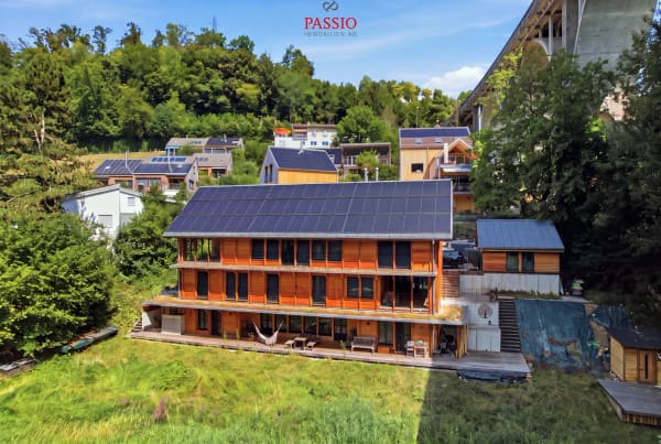 Immobilie in Herrenschwanden - Neuwertige 3.5-Zimmer-Loftwohnung mit 74 m² Terrasse am Aare-Ufer - Bild 2
