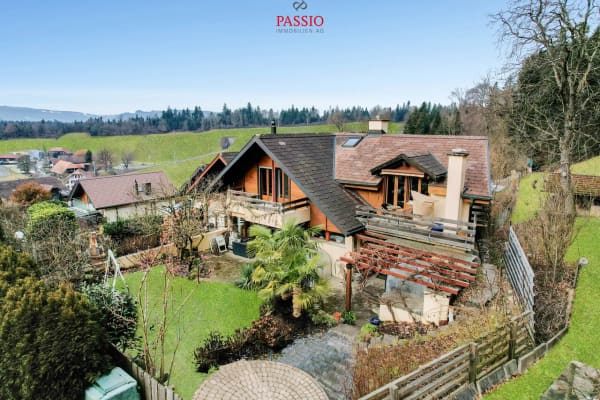 Immobilie in Heimberg - Grosses 10-Zimmer Reiheneckhaus mit Gartenparadies an Top Lage - Bild 1