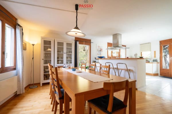 Immobilie in Heimberg - Grosses 10-Zimmer Reiheneckhaus mit Gartenparadies an Top Lage - Bild 10