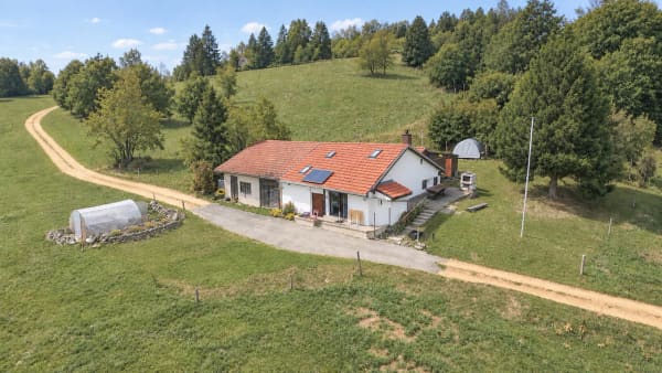 Immobilie in Montalchez - Chalet de 3.5 pces au coeur de la nature - rÃ©sidence secondaire - Bild 0
