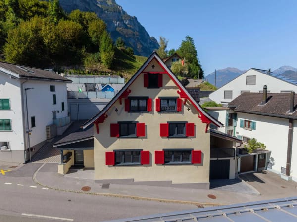Immobilie in Glarus - Generation fÃ¼r 2 Neubau-Familien - Bild 0