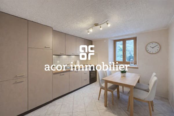 Immobilie in Grône - Appartement 2.5 pièces avec potentiel à Grône! - Bild 1